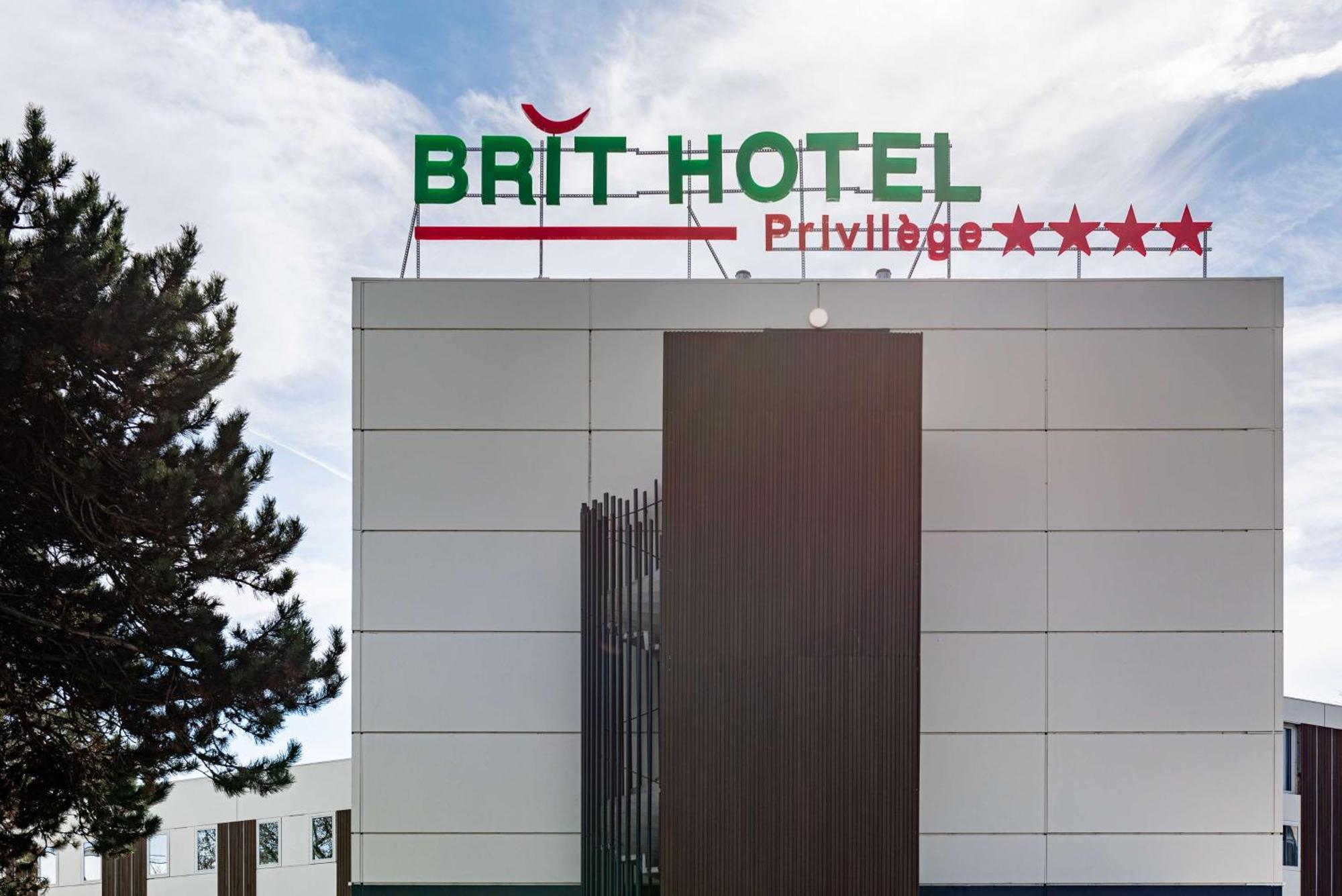 Brit Hotel Privilege Paris Rosny-Sous-Bois Exterior foto